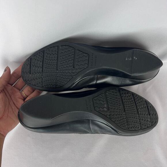 Cole Haan Ballet Wedge Pumps Size 8.5 Black Leather Comfort Dressy Ballerina - Picture 6 of 9